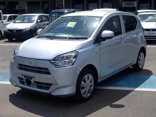 Daihatsu Mira e:S LA350S 2019